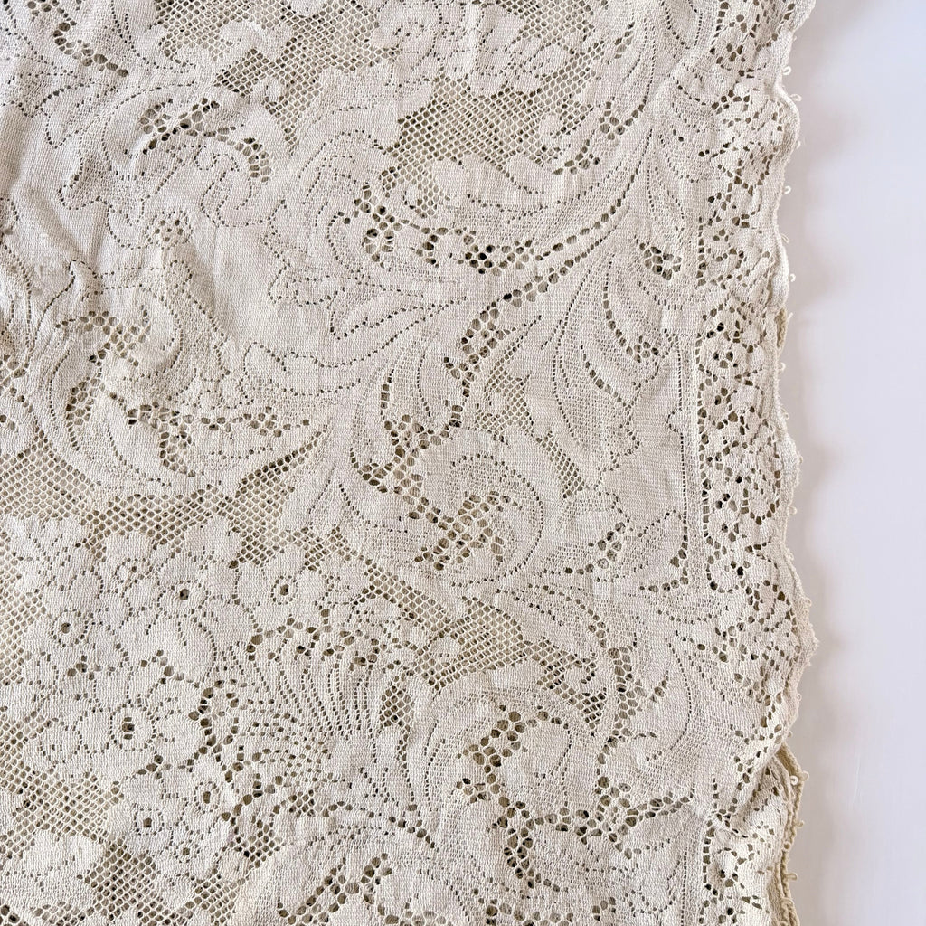 The Emmylou Lace Tablecloth Collection