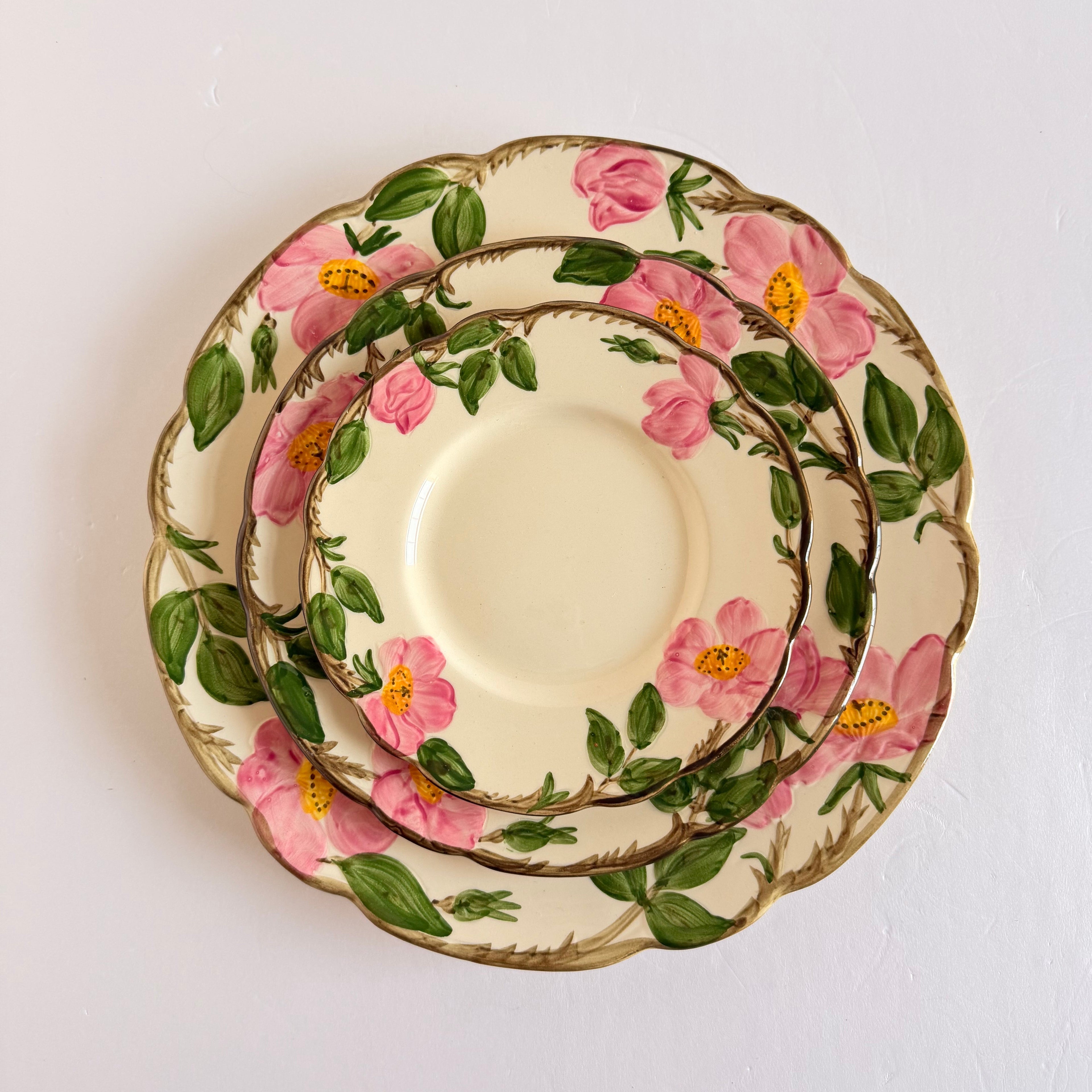 The Fleur Hand-Painted Floral Dinnerware