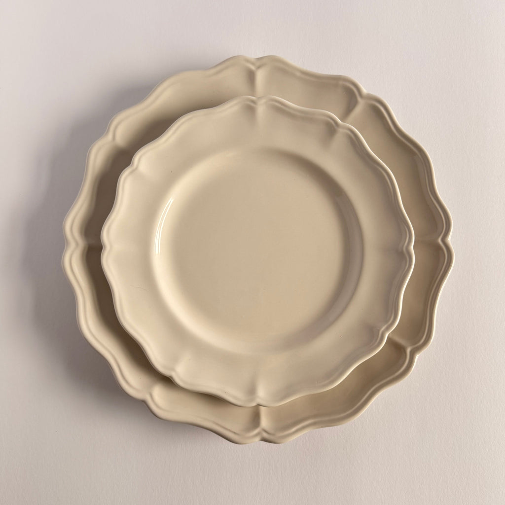 The Jane Ivory Dinnerware